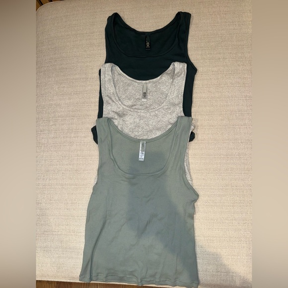 SKIMS Stretch Cotton Rib Tank Set of 3